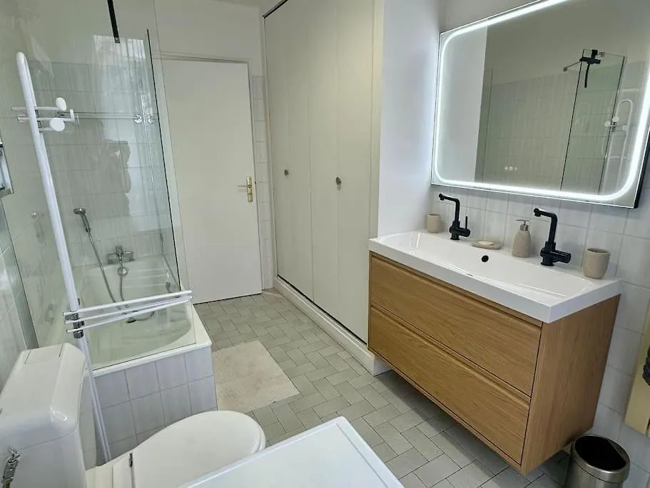 L'Escale Du Maine - Authentic Charm In Paris 14 Apartment 0*,  France